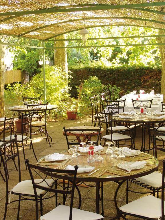 Cabriès Auberge Bourrelly מראה חיצוני תמונה