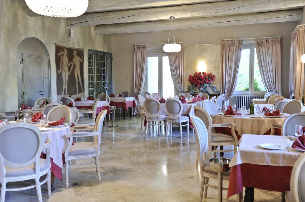Cabriès Auberge Bourrelly מראה חיצוני תמונה
